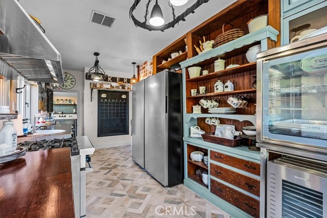 Detail Gallery Image 18 of 75 For 5211 Central, Riverside,  CA 92504 - 8 Beds | 4 Baths