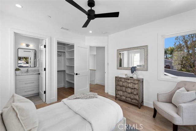 3002 Laurel Avenue, Manhattan Beach, California 90266, 5 Bedrooms Bedrooms, ,5 BathroomsBathrooms,Residential,Sold,Laurel,SB22092750