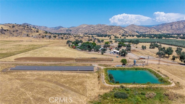 19400 398, Woodlake CA: https://media.crmls.org/medias/030f10ea-076a-455c-bb96-6720c69199a6.jpg