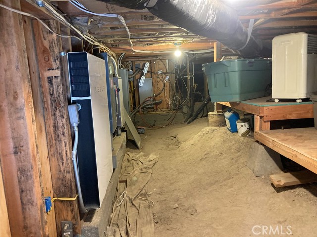 1088 Nadelhorn Drive, Lake Arrowhead CA: https://media.crmls.org/medias/030f5114-e654-4f3d-9a97-a721f8e42c47.jpg