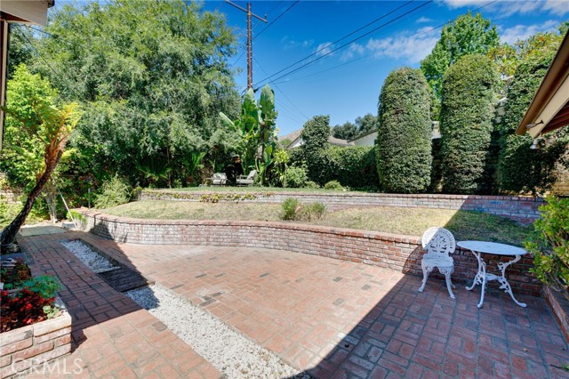 37 Sierra Madre Boulevard, Arcadia CA: https://media.crmls.org/medias/030f7fd7-1a8f-456a-a9a0-a703628bcbdb.jpg