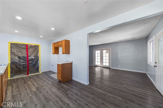 Detail Gallery Image 9 of 29 For 216 S Walnut Ave, Placentia,  CA 92870 - 3 Beds | 1 Baths