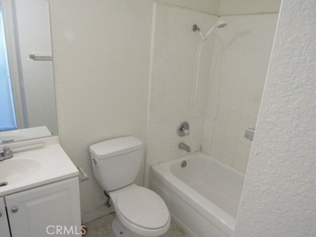 Detail Gallery Image 23 of 32 For 44583 La Paz Rd, Temecula,  CA 92592 - 3 Beds | 2/1 Baths