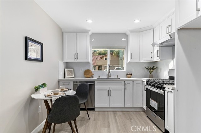 Detail Gallery Image 30 of 38 For 2720 E Melissa St, West Covina,  CA 91792 - 5 Beds | 3 Baths