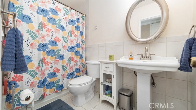 Detail Gallery Image 16 of 28 For 5311 Central Ave, Riverside,  CA 92504 - 3 Beds | 2 Baths