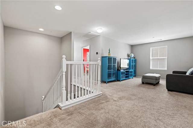 Detail Gallery Image 31 of 65 For 44315 Stadium Ct, Lancaster,  CA 93535 - 5 Beds | 2/1 Baths