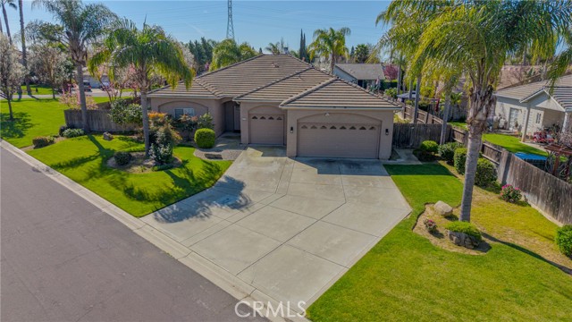 Detail Gallery Image 9 of 71 For 4115 Bella Vista St, Chowchilla,  CA 93610 - 3 Beds | 2 Baths