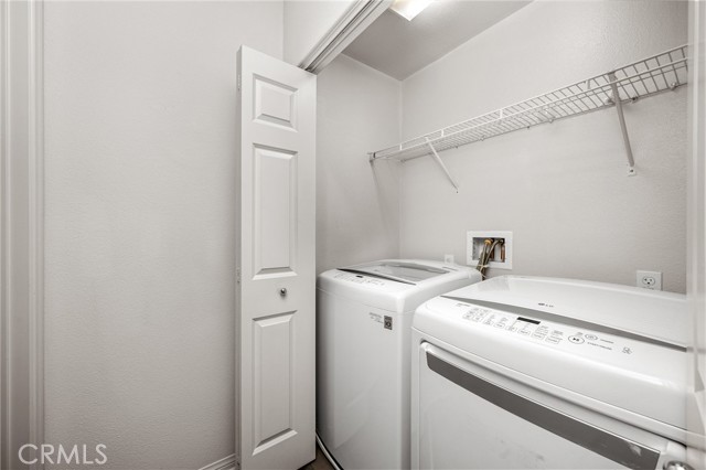 Detail Gallery Image 19 of 21 For 7214 N Chestnut Ln, Van Nuys,  CA 91405 - 2 Beds | 2/1 Baths