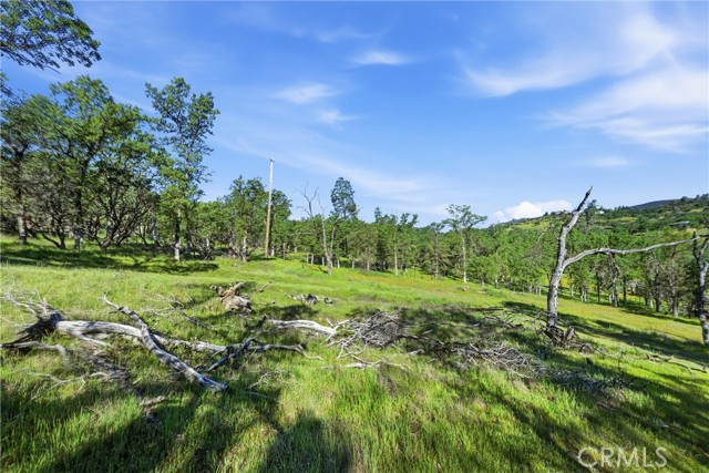 Detail Gallery Image 9 of 20 For 19425 Stinson, Hidden Valley Lake,  CA 95467 - – Beds | – Baths