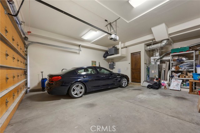 2326 The Strand, Hermosa Beach CA: https://media.crmls.org/medias/0314c711-8aae-482d-be02-5fe9dae80dab.jpg