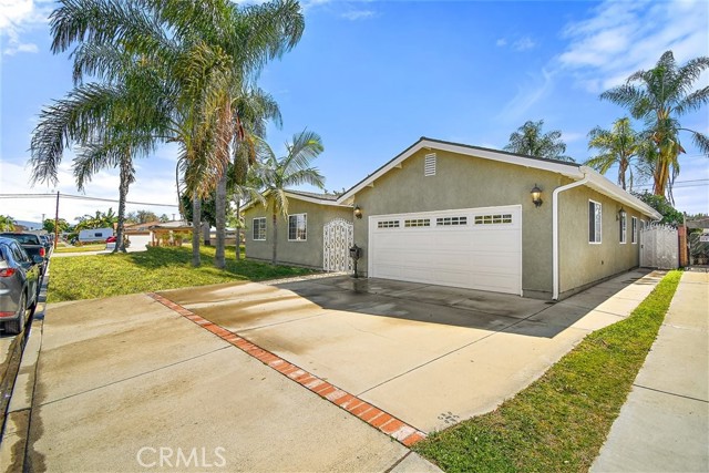 11832 Roxbury Rd, Garden Grove, CA 92840