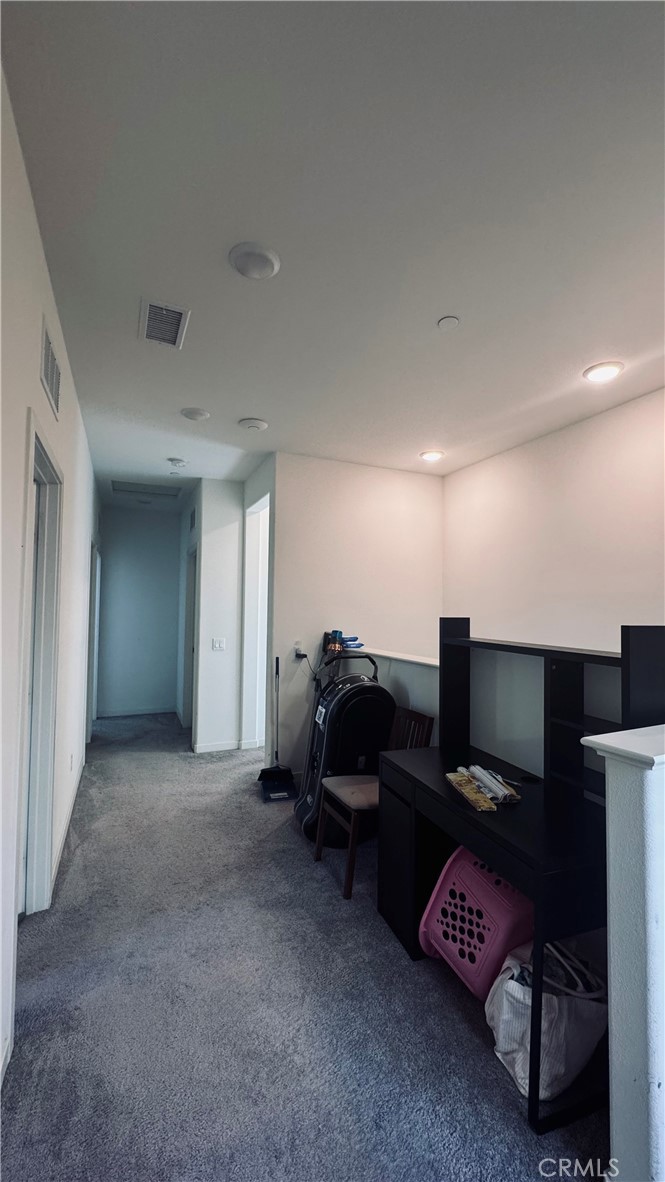 https://media.crmls.org/medias/0315057a-3d06-473b-9055-5f997fe4db3c.jpg?preset=X-Large