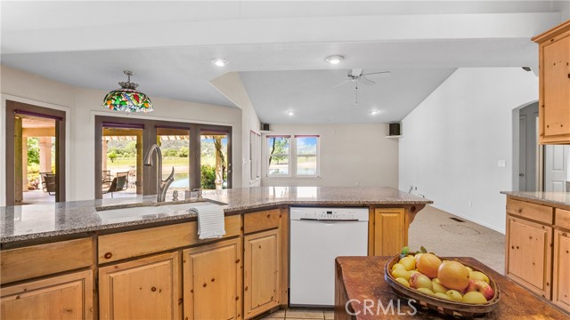 Detail Gallery Image 32 of 71 For 12285 High Valley Rd, Clearlake Oaks,  CA 95423 - 4 Beds | 3 Baths