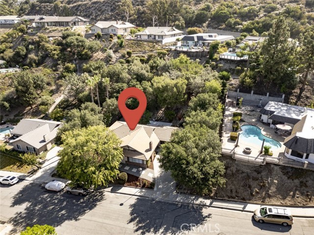 2101 El Arbolita Drive, Glendale CA: https://media.crmls.org/medias/0315cae1-1cfd-4317-9bc2-d5f41aeced08.jpg