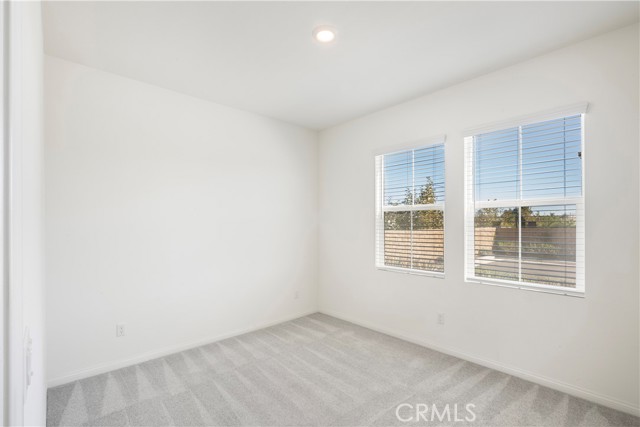 Detail Gallery Image 28 of 41 For 9605 Bonsai Ln, Riverside,  CA 92508 - 5 Beds | 3 Baths