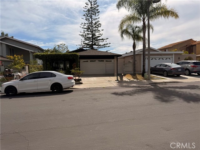 21951 Jinetes, Mission Viejo CA: https://media.crmls.org/medias/0316ec64-c414-4e3e-bb06-a2a062e4635f.jpg
