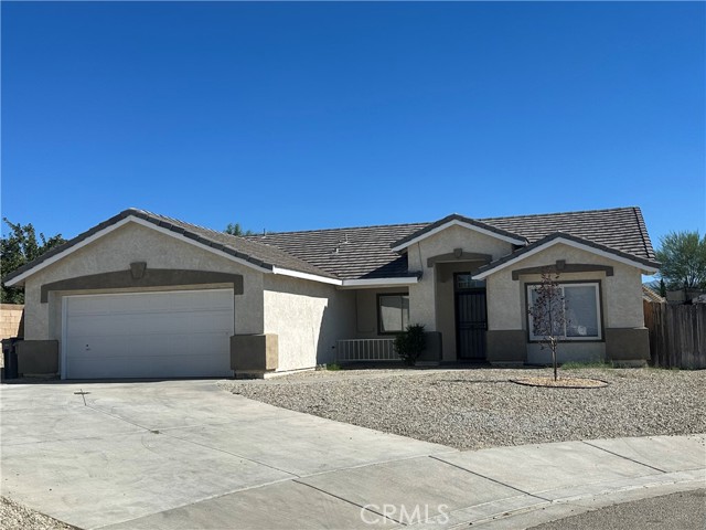 6130 Diamond St, Palmdale, CA 93552