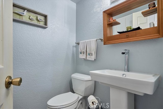 Detail Gallery Image 17 of 35 For 825 N Cleveland St #F,  Oceanside,  CA 92054 - 2 Beds | 2/1 Baths