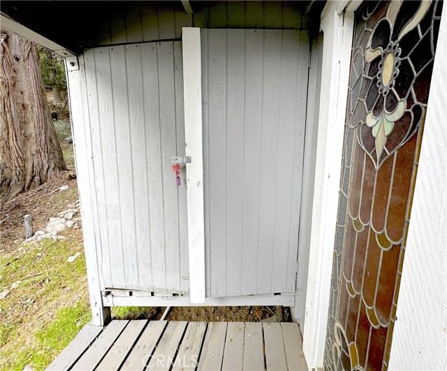 Detail Gallery Image 45 of 49 For 726 Golden, Lake Arrowhead,  CA 92352 - 4 Beds | 2 Baths