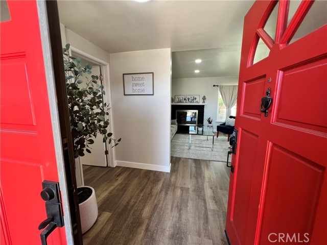 Detail Gallery Image 4 of 33 For 1135 W Coolfield Dr, Covina,  CA 91722 - 3 Beds | 2/1 Baths