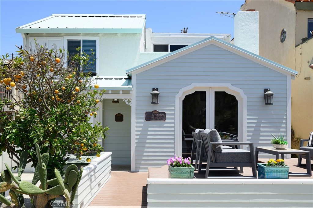 26 Covina Avenue