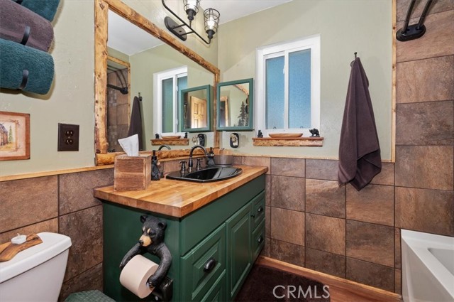 1150 Bear Springs, Rimforest, CA 92378