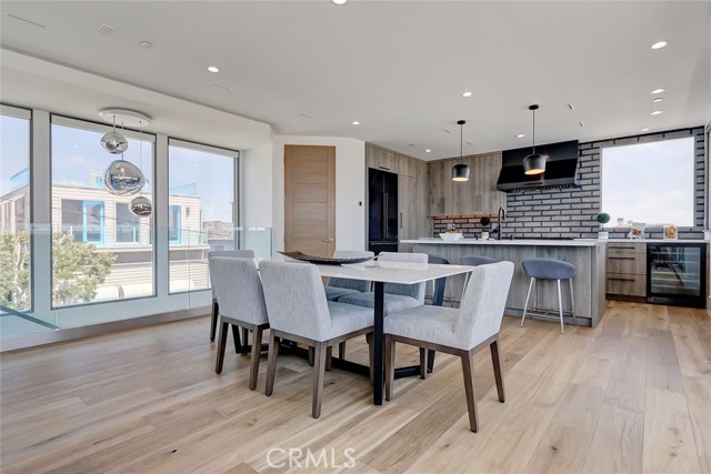2509 Alma Avenue, Manhattan Beach, California 90266, 3 Bedrooms Bedrooms, ,1 BathroomBathrooms,Residential,Sold,Alma,SB21110612