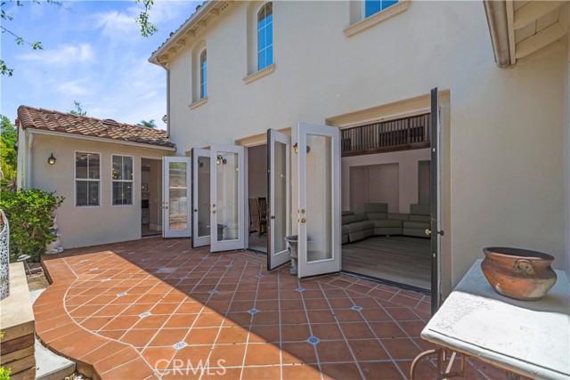 Detail Gallery Image 15 of 58 For 32 New Dawn, Irvine,  CA 92620 - 5 Beds | 4/1 Baths