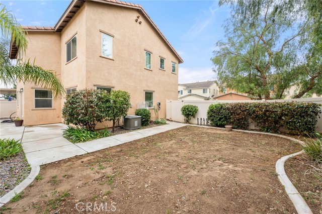 Image 8 of 49 For 1426 Sorrel Court
