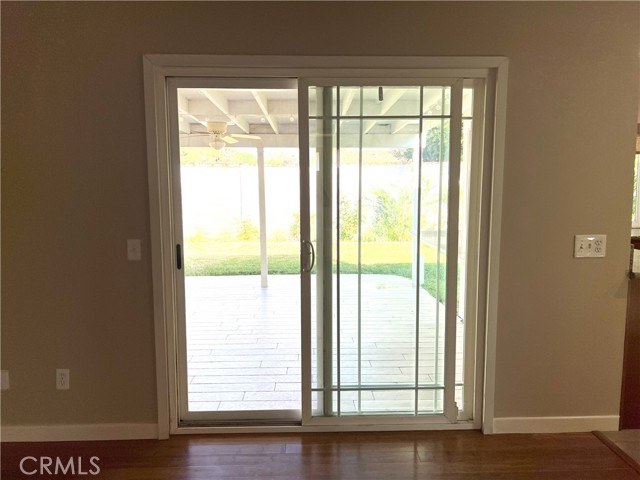 Detail Gallery Image 12 of 42 For 42650 San Julian Pl, Temecula,  CA 92592 - 4 Beds | 2 Baths