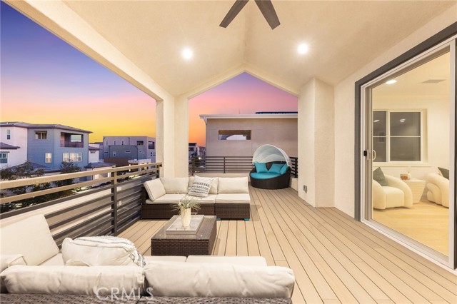 241 Abacus, Irvine CA: https://media.crmls.org/medias/032043b6-a5e1-4667-acbe-ff35f19c3195.jpg