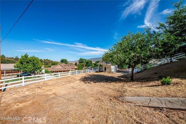 40505 90th W Street, Palmdale CA: https://media.crmls.org/medias/03208164-2417-4d84-8dde-bb2989e49475.jpg