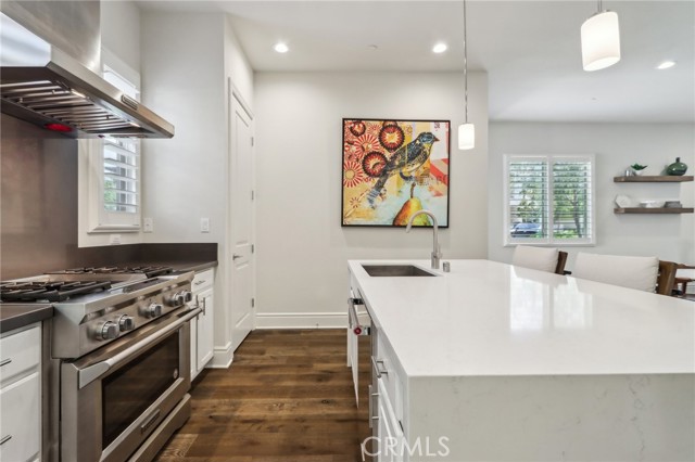Detail Gallery Image 16 of 44 For 132 Interval, Irvine,  CA 92618 - 3 Beds | 2/2 Baths