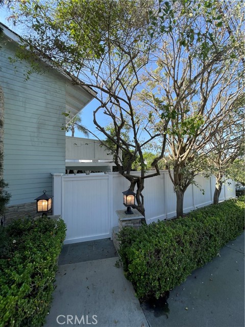 Detail Gallery Image 28 of 29 For 952 2nd. Street, Manhattan Beach,  CA 90266 - 5 Beds | 3 Baths