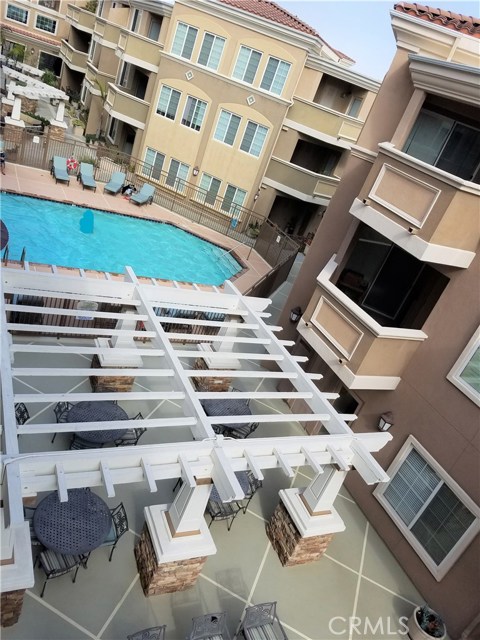 2750 Artesia Boulevard, Redondo Beach, California 90278, 2 Bedrooms Bedrooms, ,2 BathroomsBathrooms,Residential,Sold,Artesia,SW17030812