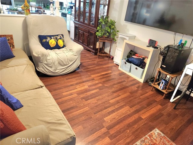 Detail Gallery Image 23 of 71 For 19755 Steinway St, Canyon Country,  CA 91351 - 3 Beds | 2 Baths