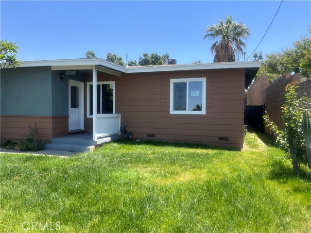 12055 Mount Vernon Avenue, Grand Terrace CA: https://media.crmls.org/medias/0325bc35-b585-4fd7-9a95-ba97ae777d77.jpg