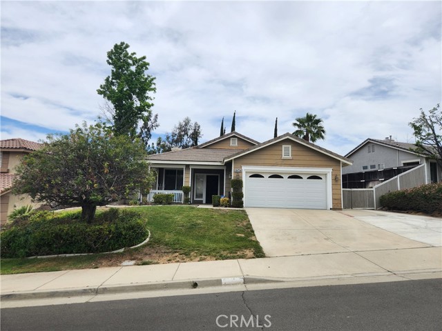 27547 Bunkerhill Drive, Corona CA: https://media.crmls.org/medias/0325c4ce-28f2-4c2b-be12-fadcdd67dc60.jpg