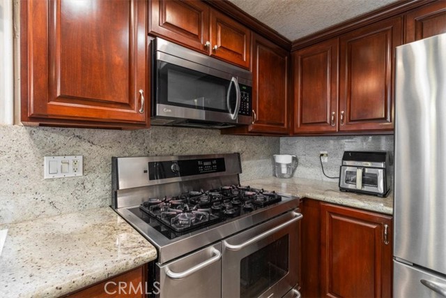 Detail Gallery Image 13 of 46 For 1735 Wisteria Dr, Brea,  CA 92821 - 3 Beds | 2 Baths