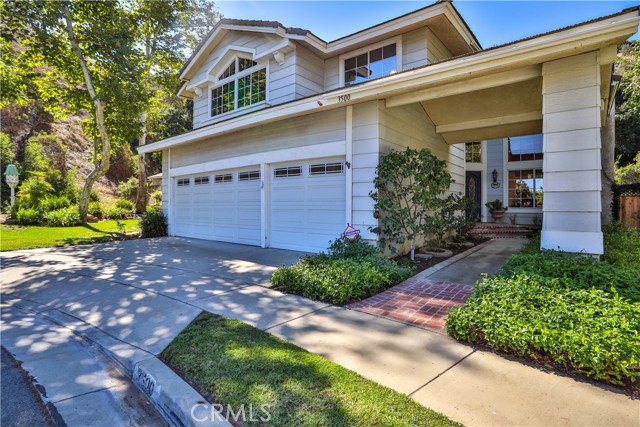 3500 Santo Thomas Circle, Corona, CA 92882