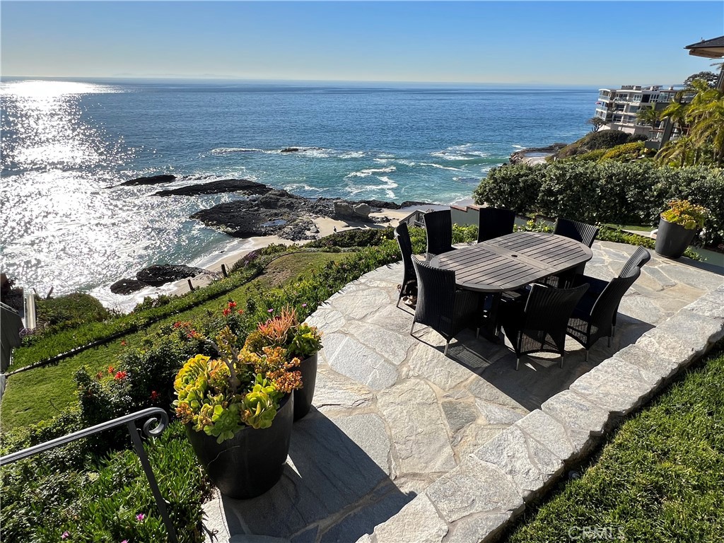 31678 Seacove Drive, Laguna Beach, CA 92651