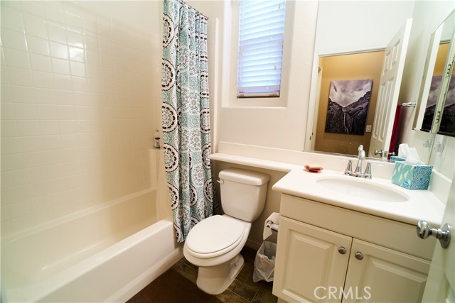 Detail Gallery Image 24 of 39 For 303 Market Ct, Fullerton,  CA 92832 - 3 Beds | 3 Baths