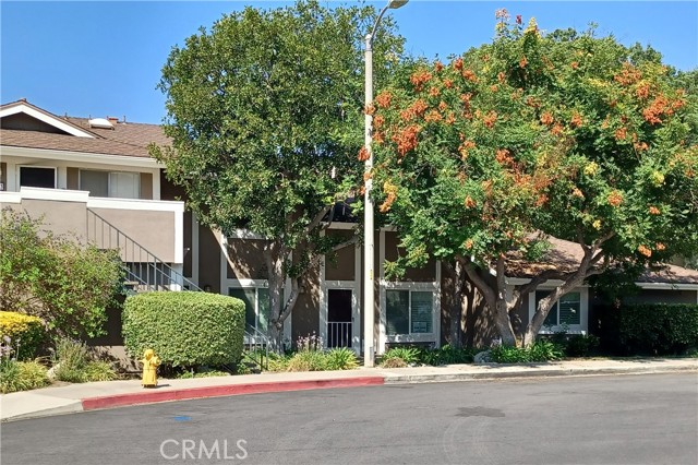 Detail Gallery Image 3 of 41 For 195 Gazania Ct #34,  Thousand Oaks,  CA 91362 - 1 Beds | 1/1 Baths