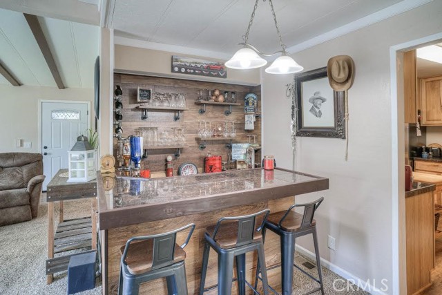 12 Hanging Tree Court, Oroville CA: https://media.crmls.org/medias/0328c40b-8d19-4bd5-b640-de26280344c5.jpg