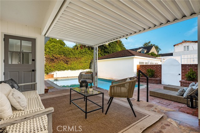 Detail Gallery Image 33 of 35 For 3803 Monteith Dr, View Park,  CA 90043 - 5 Beds | 4 Baths