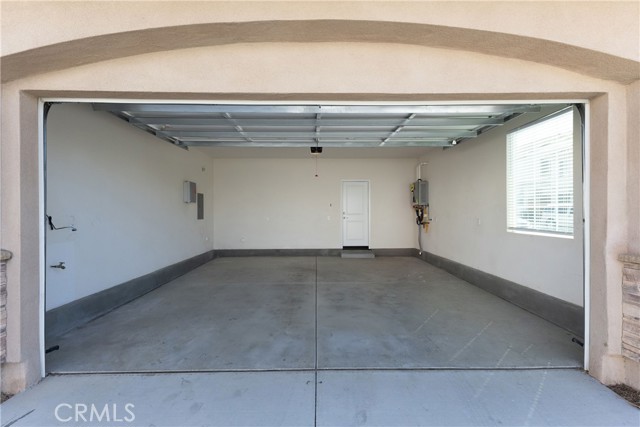 Detail Gallery Image 28 of 29 For 15234 Ridge Ln, Fontana,  CA 92336 - 3 Beds | 2/1 Baths