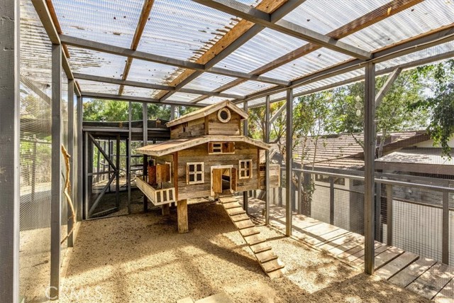 Image 23 of 72 For 27151 Mission Hills Drive