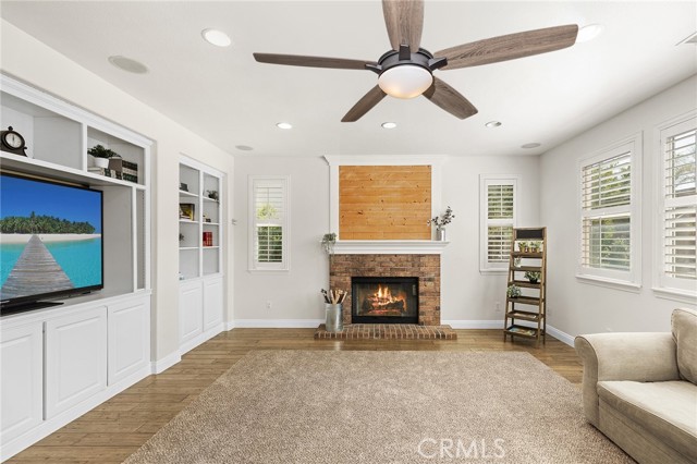 28481 Scenic Bay Cove, Menifee CA: https://media.crmls.org/medias/03290977-8c7c-4bdb-97e0-56b6cbf250b7.jpg