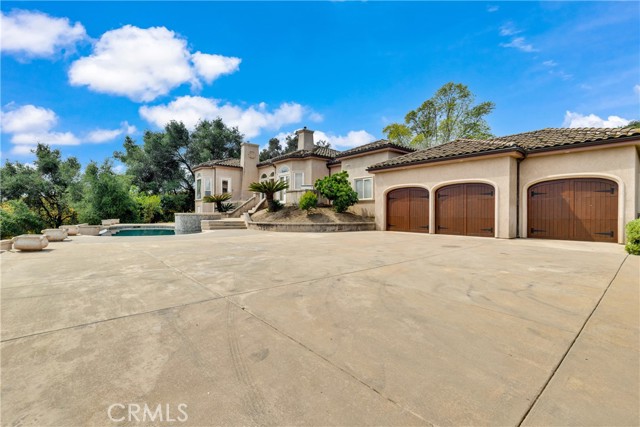 Detail Gallery Image 3 of 75 For 3013 Olive Hill, Fallbrook,  CA 92028 - 3 Beds | 2/1 Baths