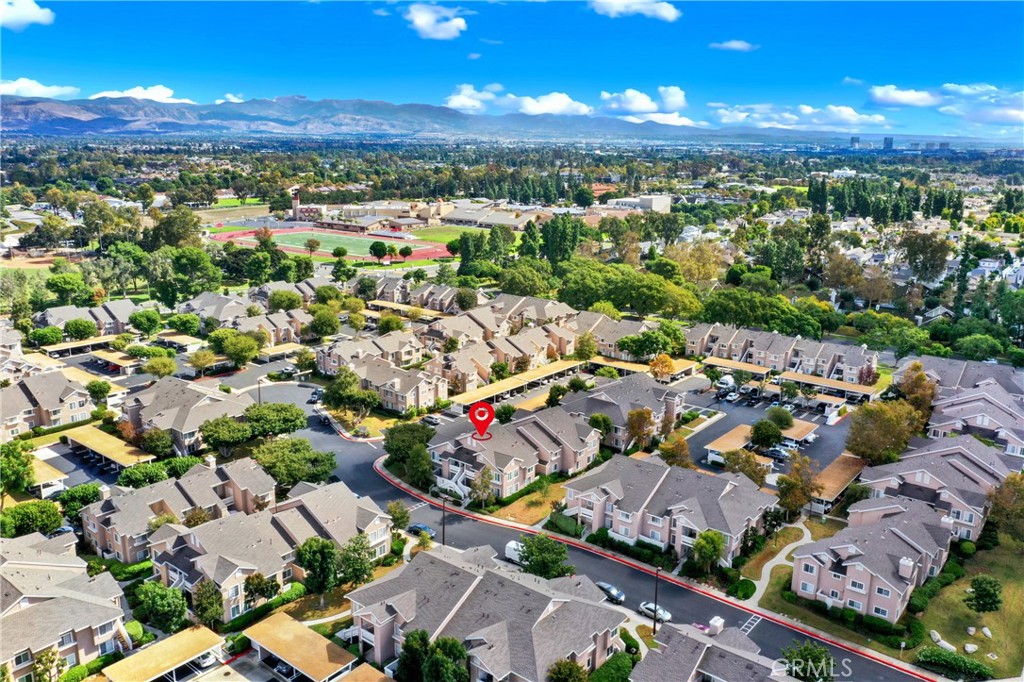 MLS #OC25245389 image #26